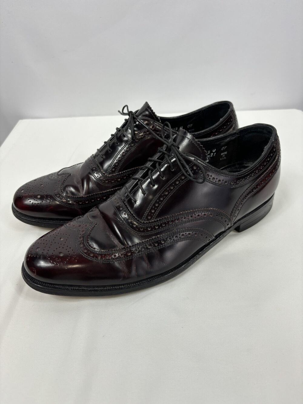 Florsheim Wingtip Dress Shoes Burgundy Patent Leather 10